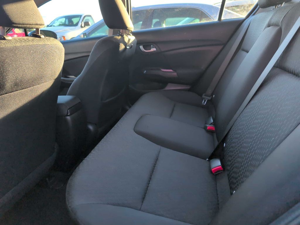 2015 Honda Civic Image 14