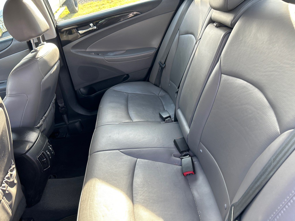 2013 Hyundai Sonata Image 12