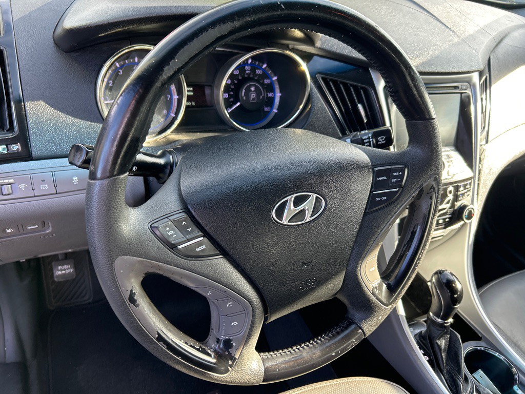 2013 Hyundai Sonata Image 14