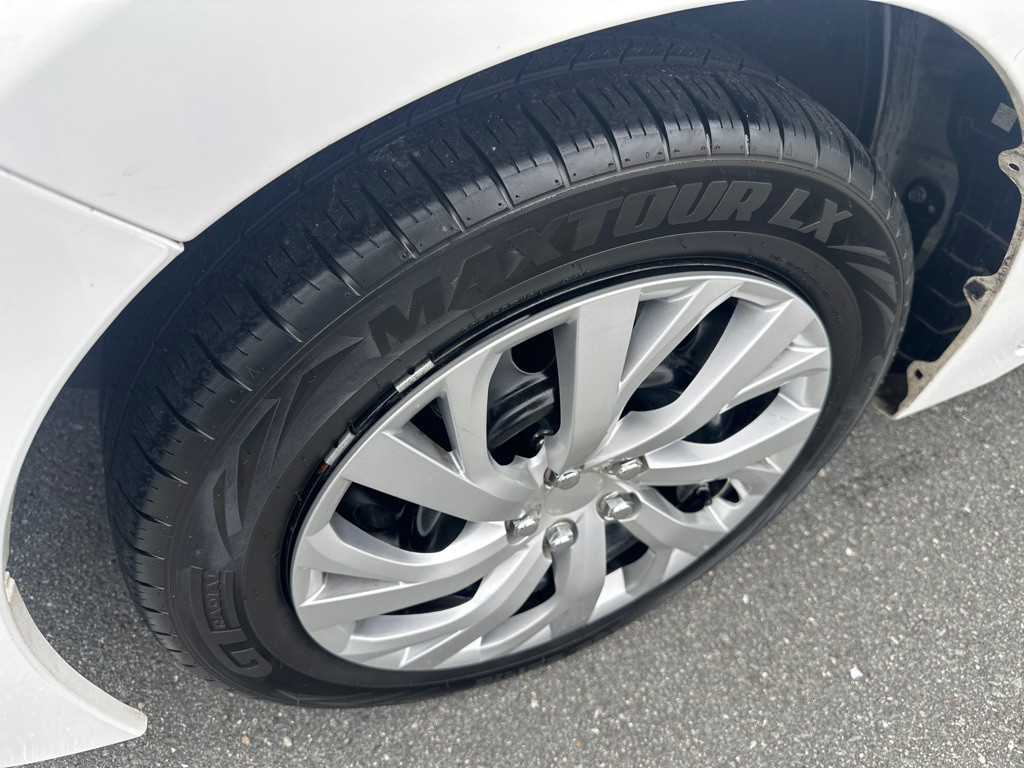 2017 Toyota Corolla Image 9