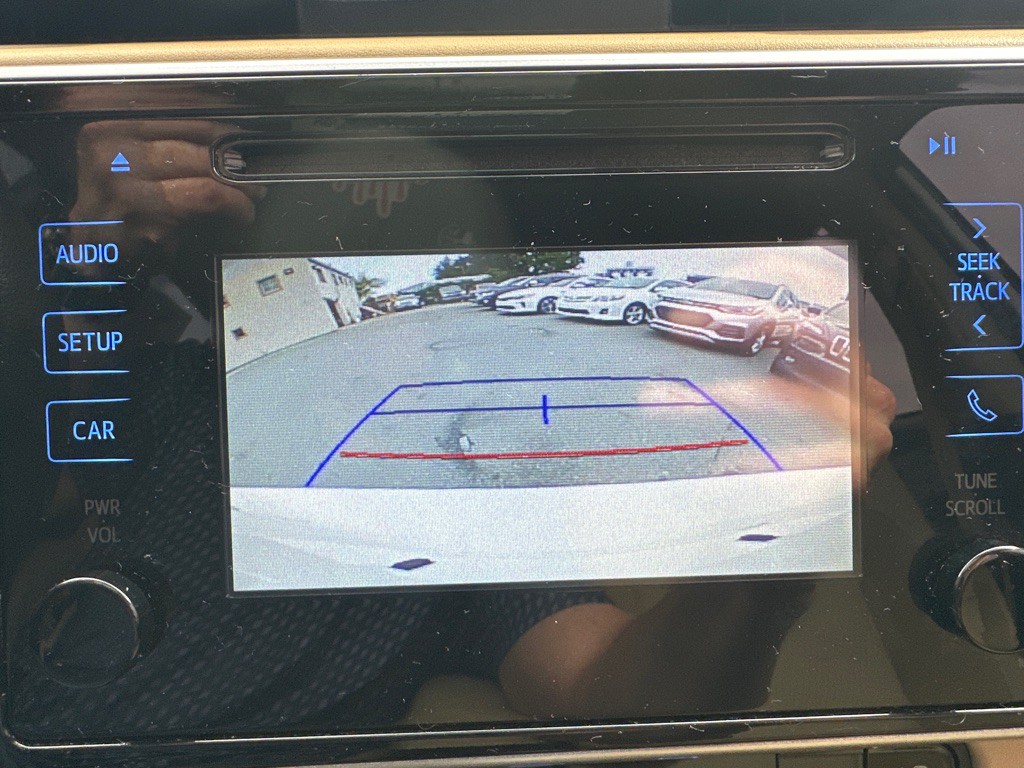 2017 Toyota Corolla Image 17