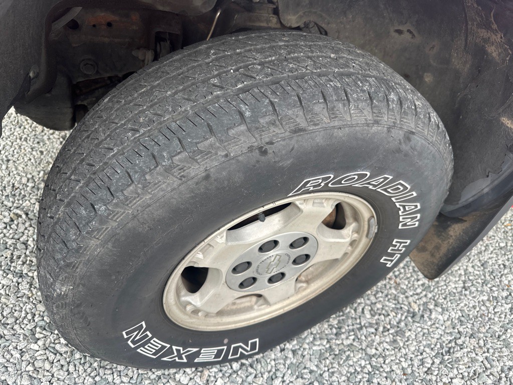 1999 Chevrolet Silverado 1500 Image 9