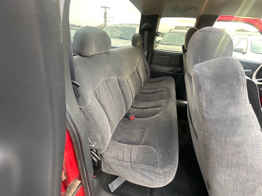 1999 Chevrolet Silverado 1500 Image 18