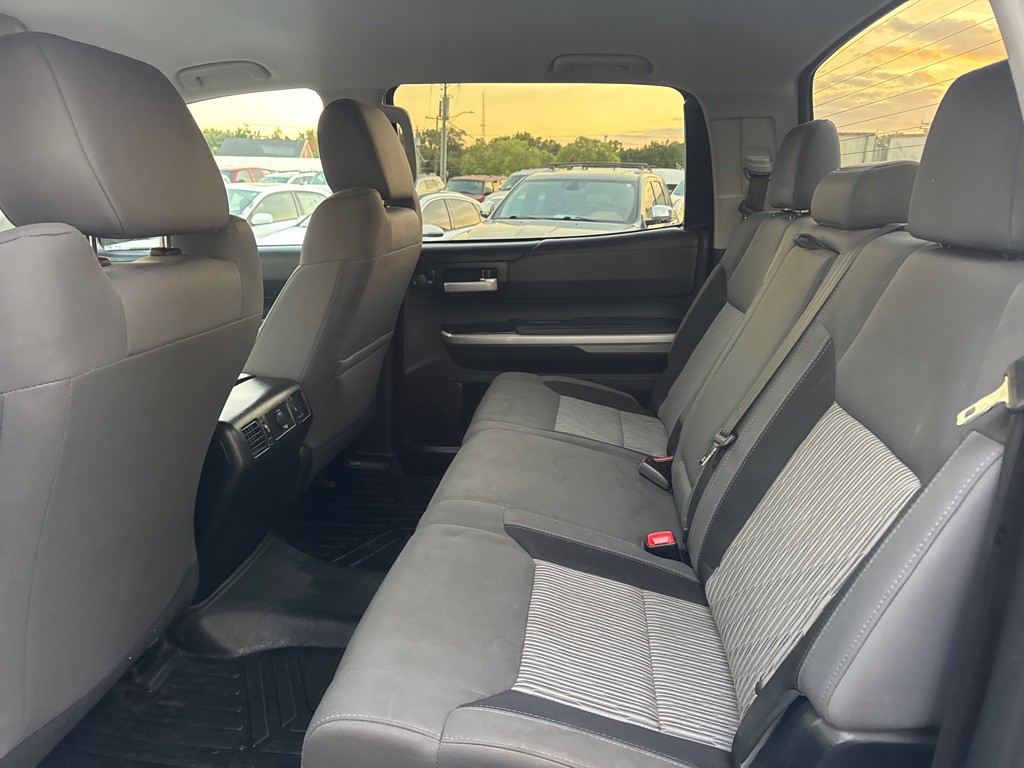 2016 Toyota Tundra Image 13