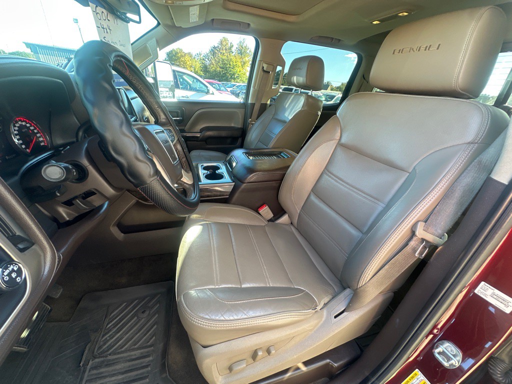 2016 GMC Sierra Image 16