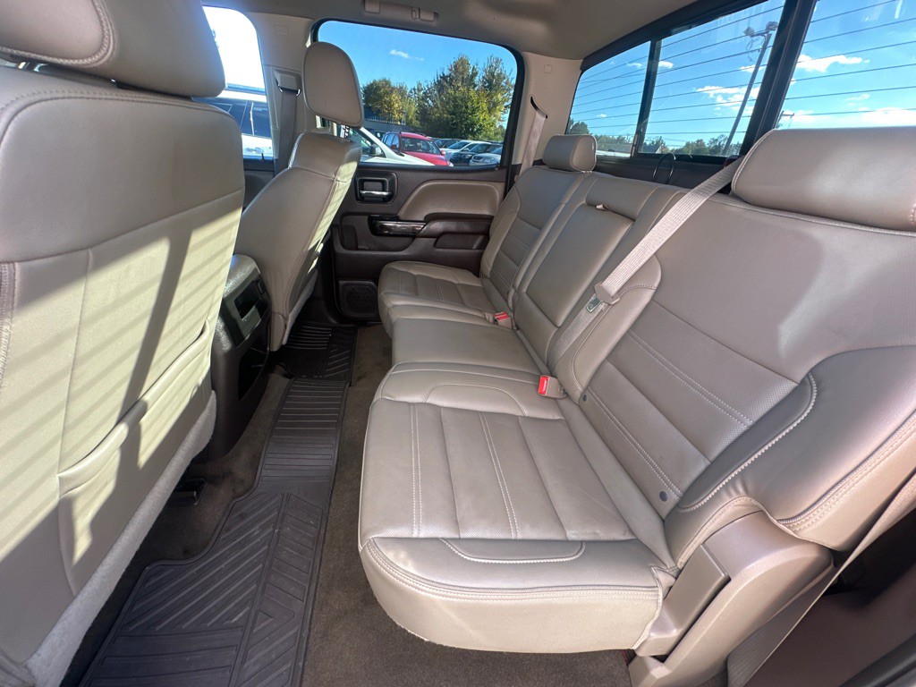 2016 GMC Sierra Image 18