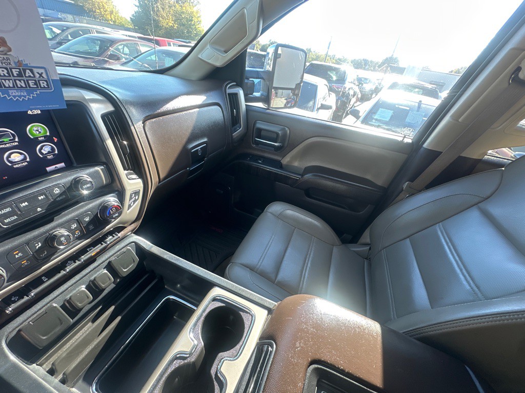 2016 GMC Sierra Image 25