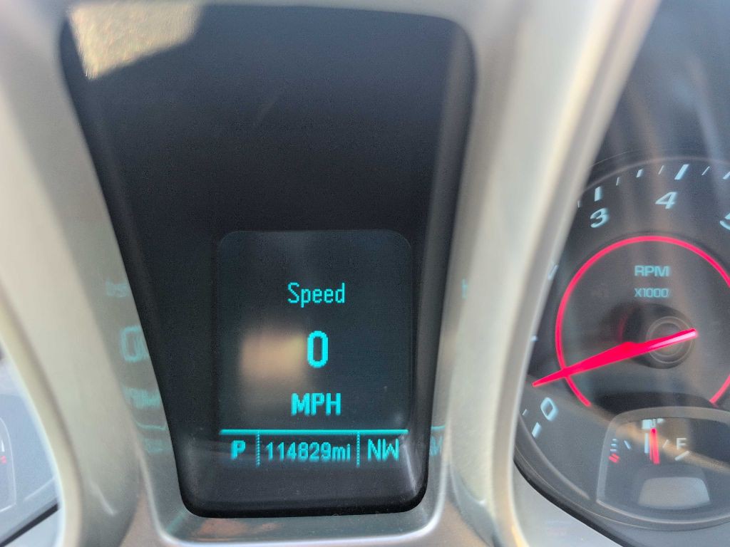 2015 Chevrolet Camaro Image 12