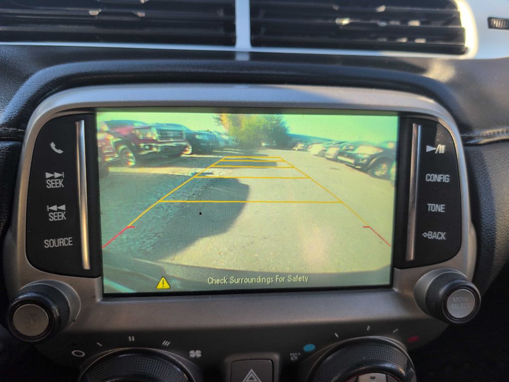 2015 Chevrolet Camaro Image 13