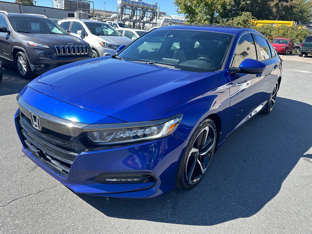 2019 Honda Accord Image 1