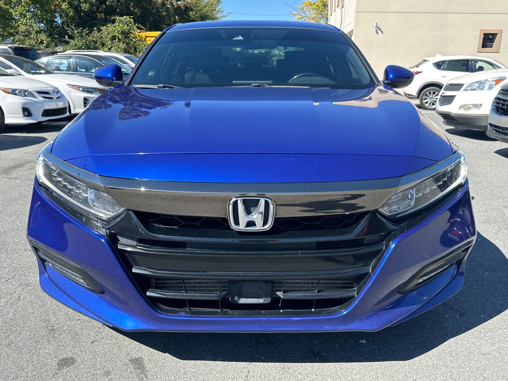 2019 Honda Accord Image 8