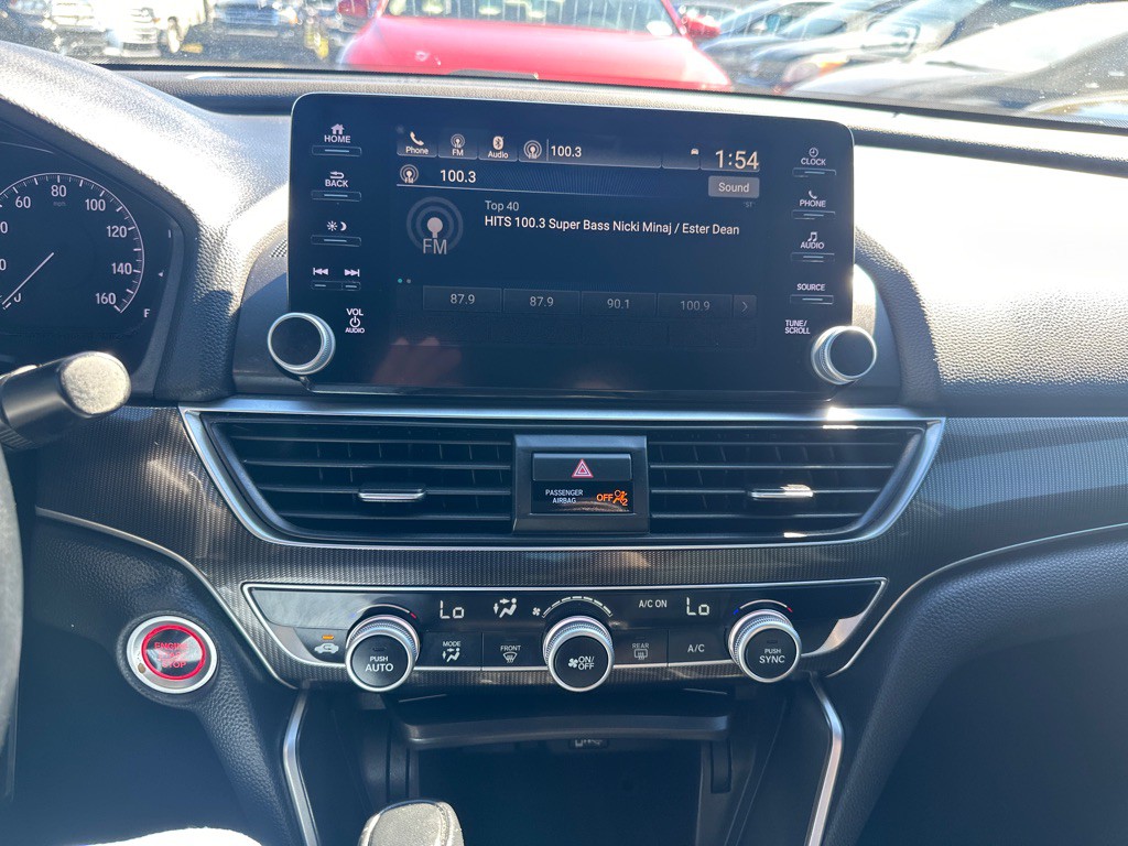 2019 Honda Accord Image 13