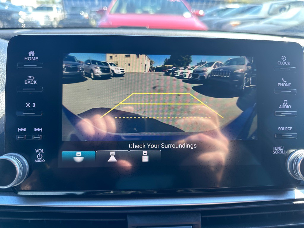 2019 Honda Accord Image 14