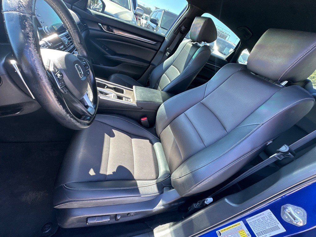 2019 Honda Accord Image 19