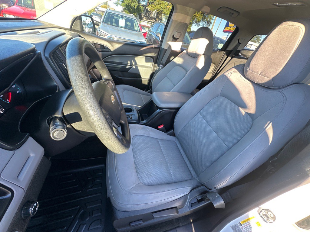 2016 Chevrolet Colorado Image 13