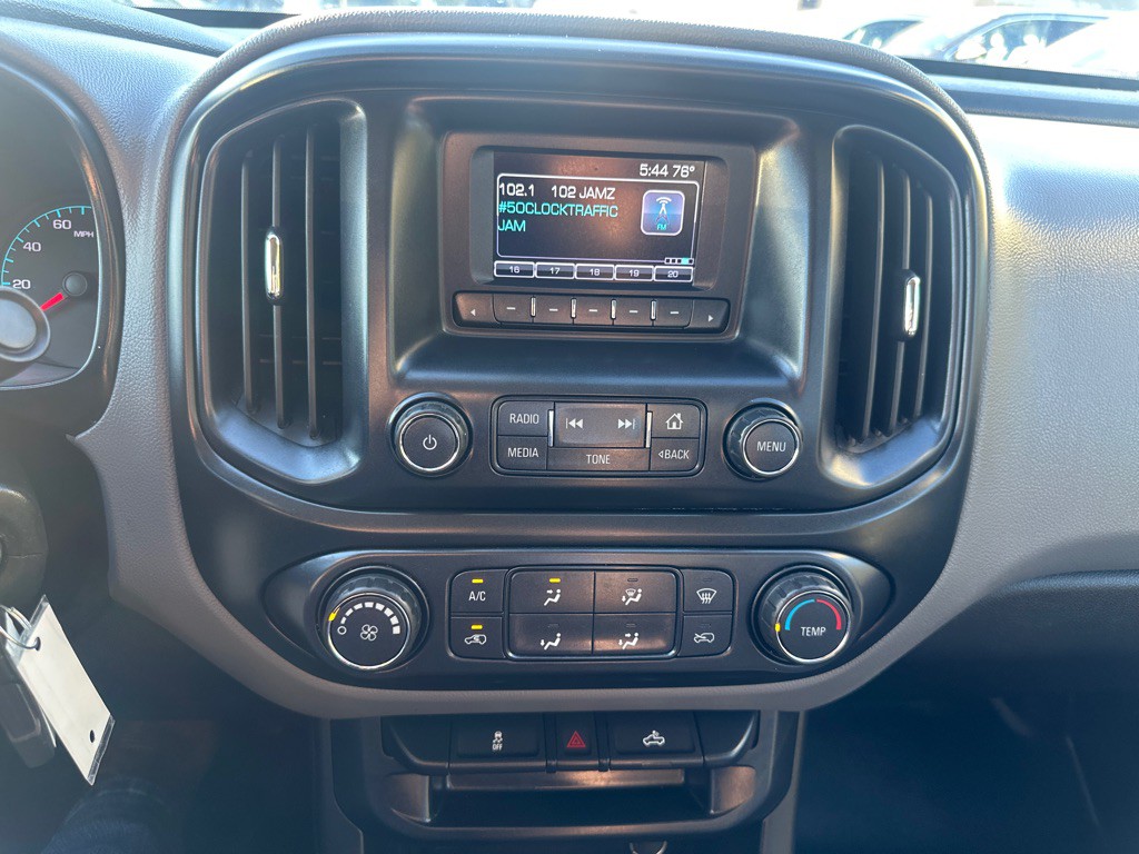 2016 Chevrolet Colorado Image 18
