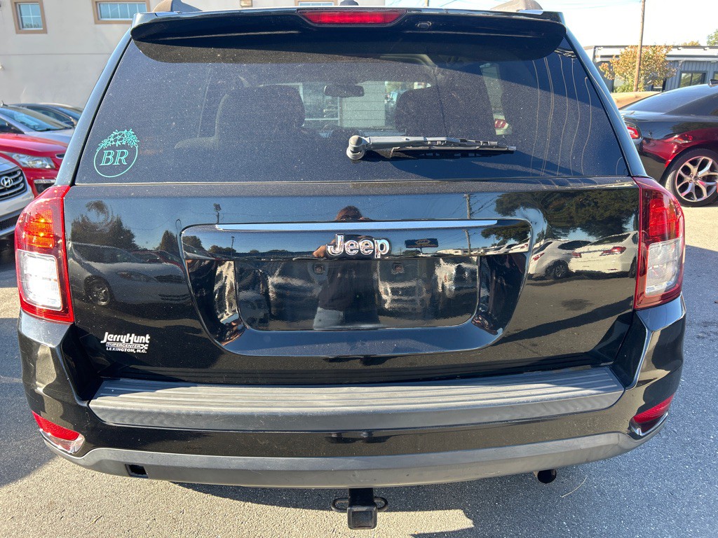2017 Jeep Compass Image 6