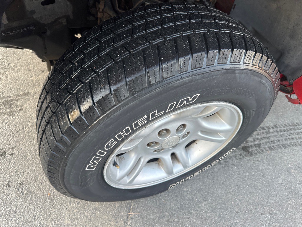 2002 Dodge Dakota Image 9