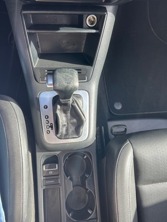 2010 Volkswagen Tiguan Image 17