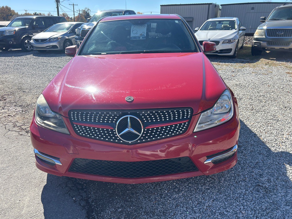 2014 Mercedes-Benz C-Class Image 2