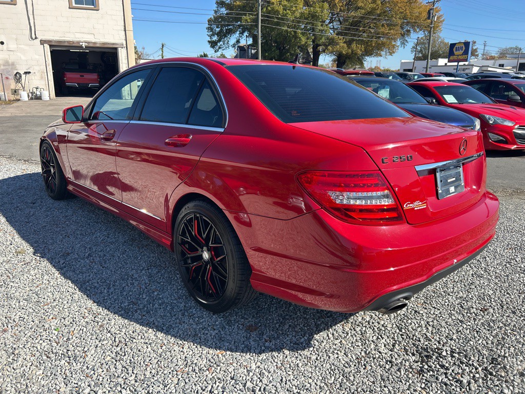 2014 Mercedes-Benz C-Class Image 5