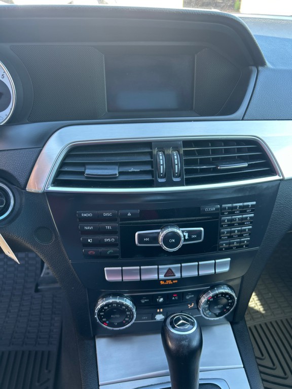 2014 Mercedes-Benz C-Class Image 10