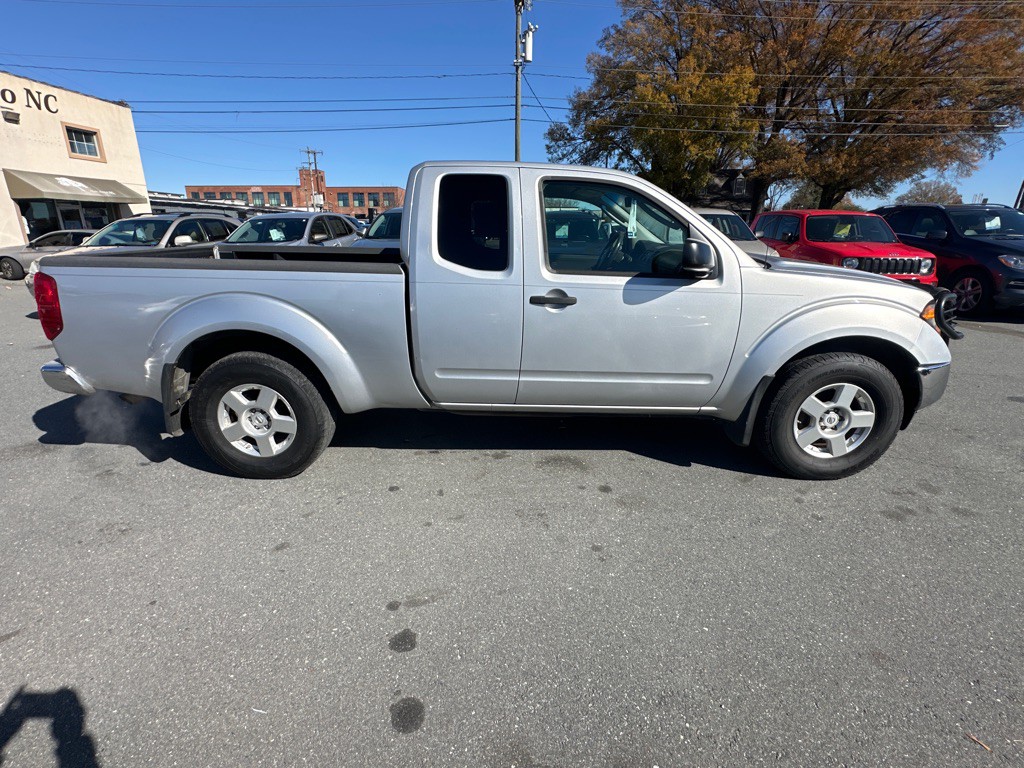 2008 Nissan Frontier Image 6