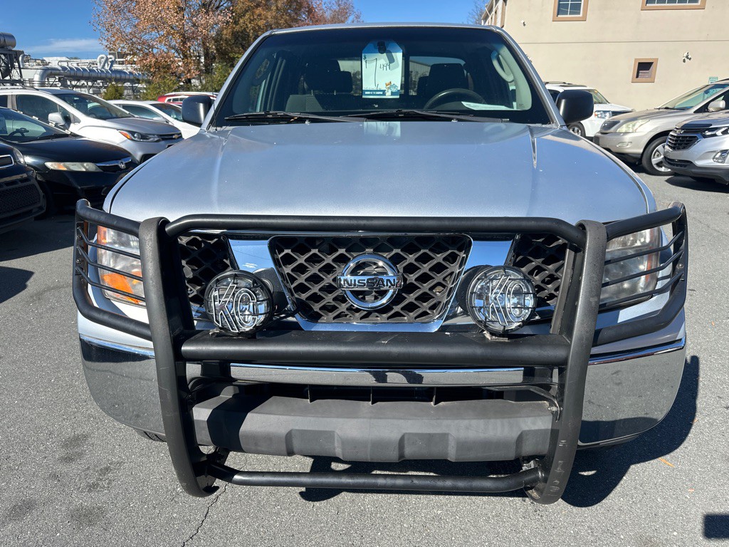 2008 Nissan Frontier Image 8