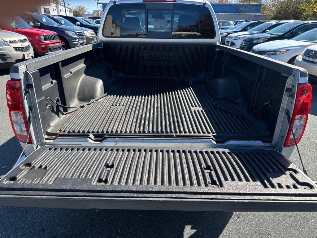 2008 Nissan Frontier Image 11