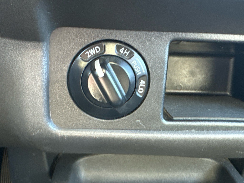 2008 Nissan Frontier Image 18