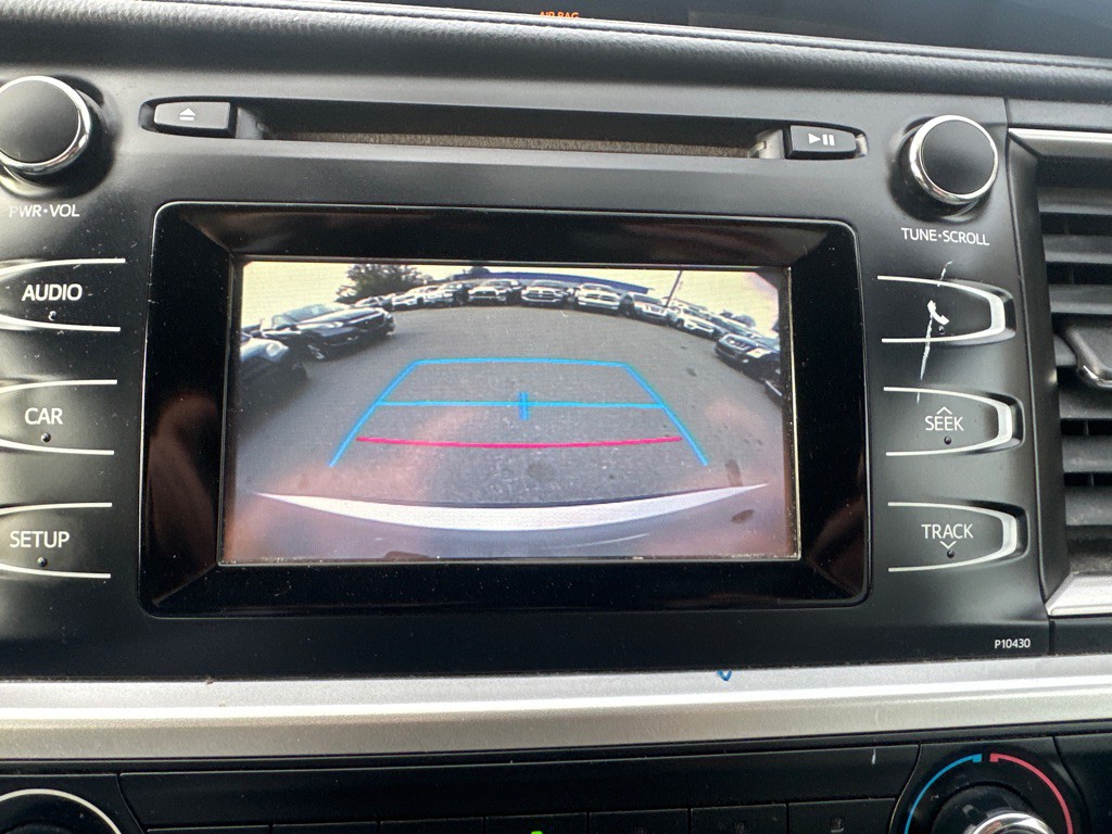 2015 Toyota Highlander Image 20