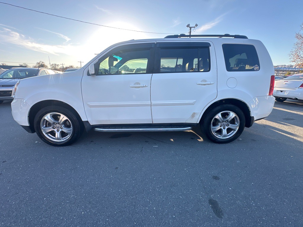 2015 Honda Pilot Image 2