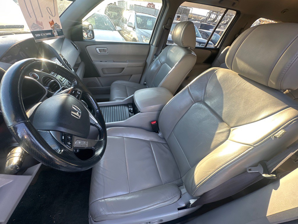 2015 Honda Pilot Image 11