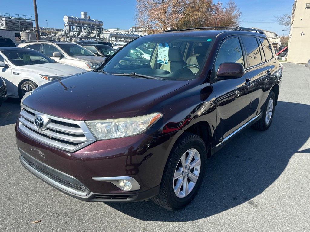 2011 Toyota Highlander Image 1