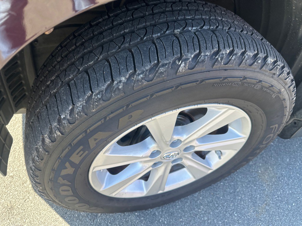 2011 Toyota Highlander Image 9