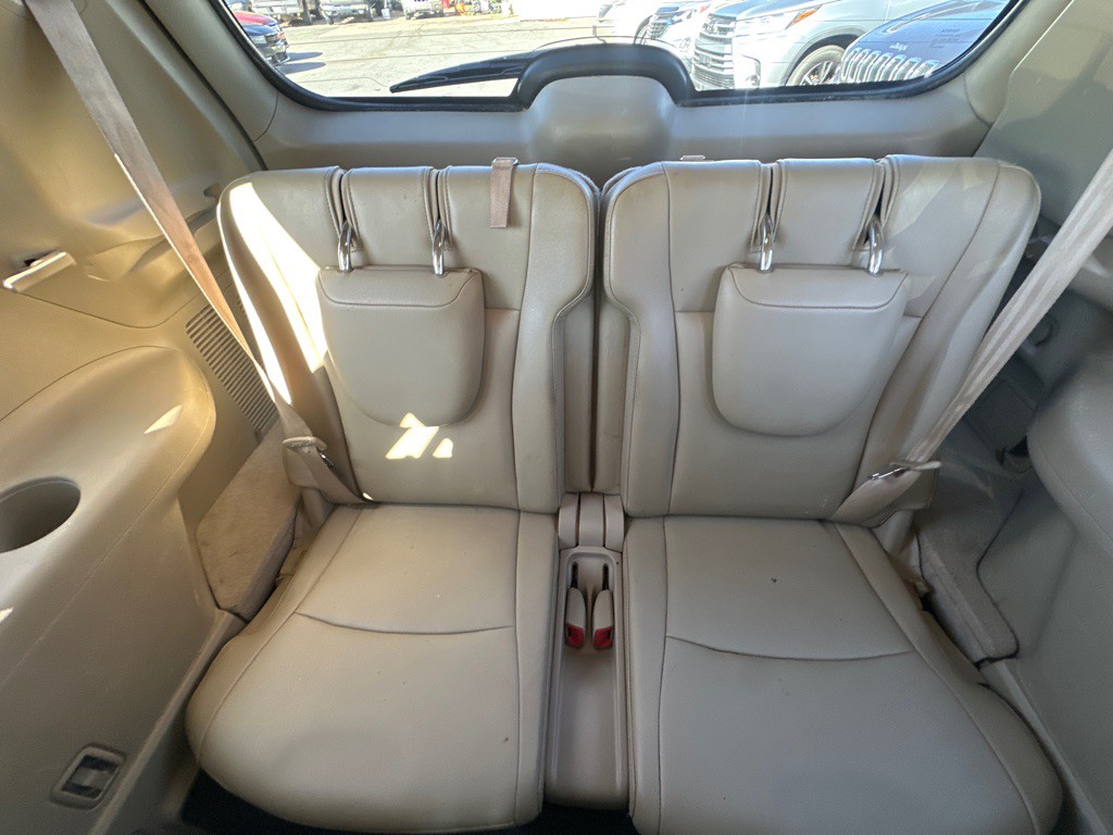 2011 Toyota Highlander Image 15