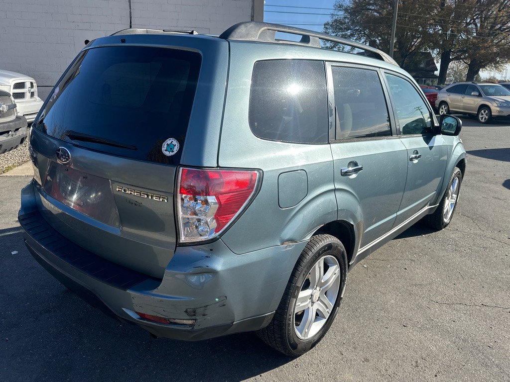 2010 Subaru Forester Image 5