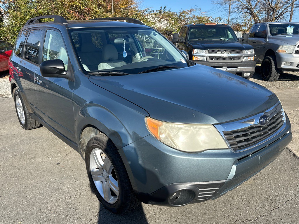 2010 Subaru Forester Image 7