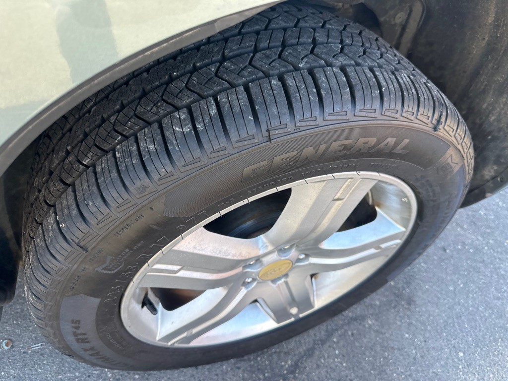 2010 Subaru Forester Image 10