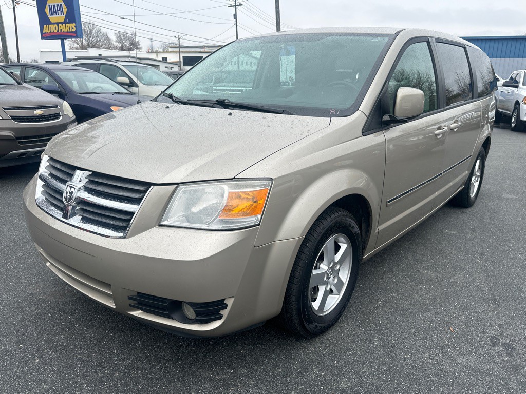 2008 Dodge Grand Caravan Image 1