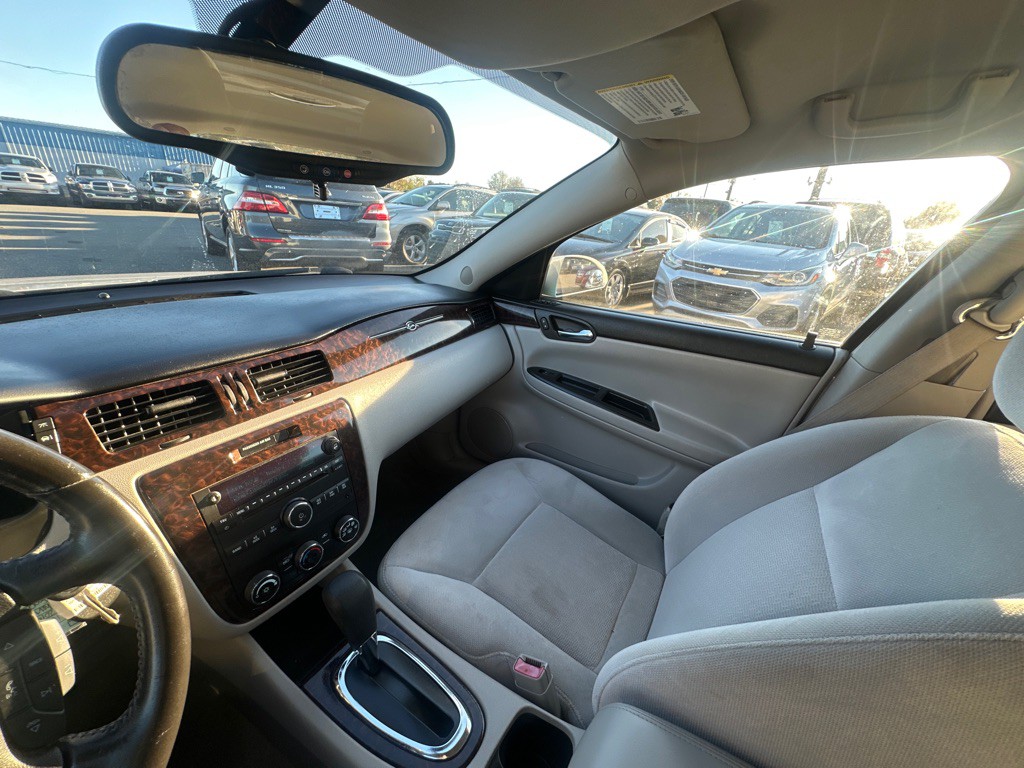 2014 Chevrolet Impala Image 19