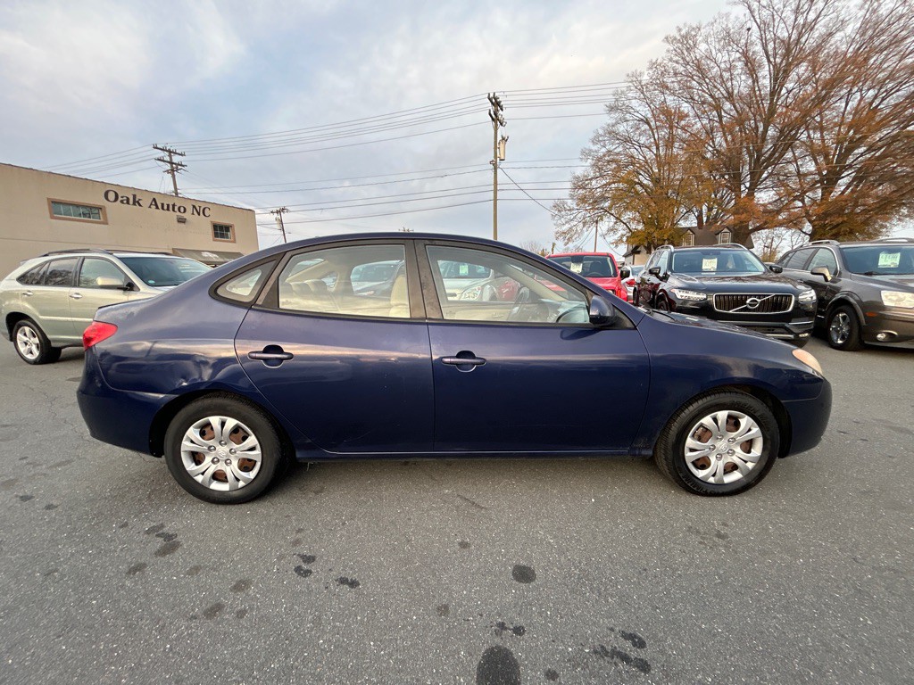 2010 Hyundai Elantra Image 3