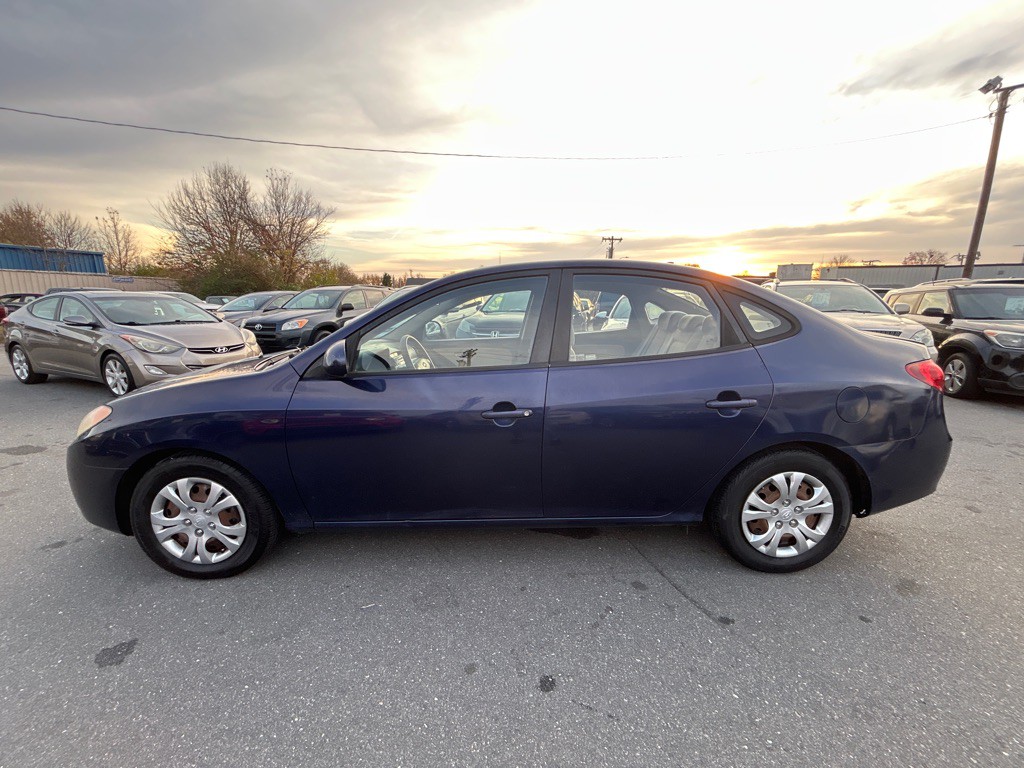 2010 Hyundai Elantra Image 7