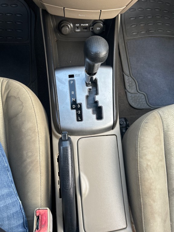 2010 Hyundai Elantra Image 13