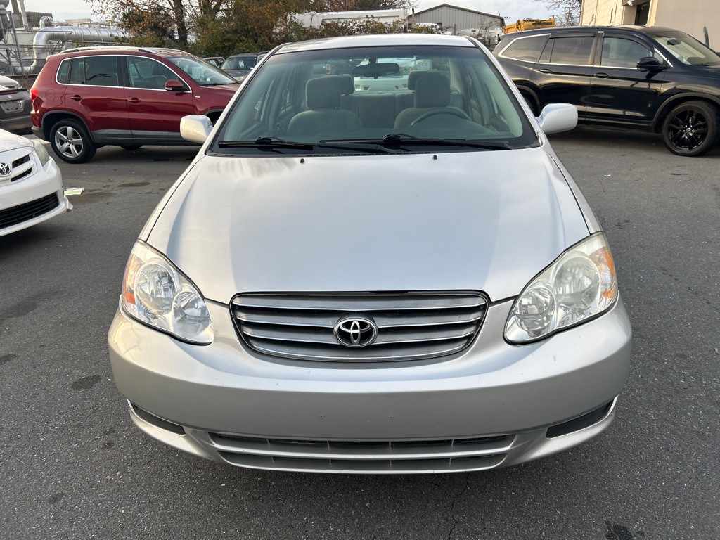 2004 Toyota Corolla Image 2