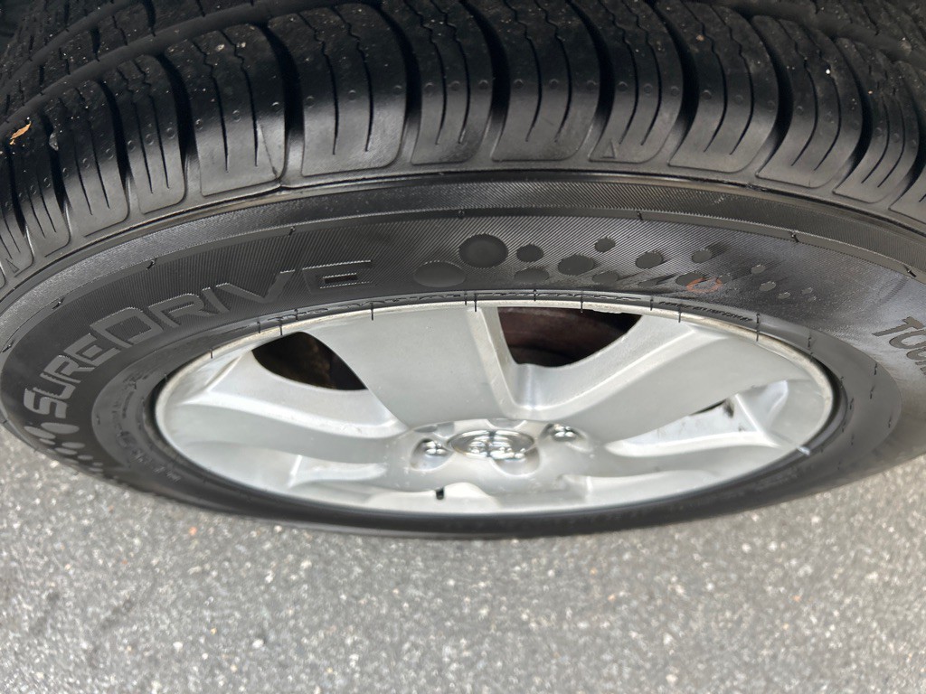 2004 Toyota Corolla Image 9