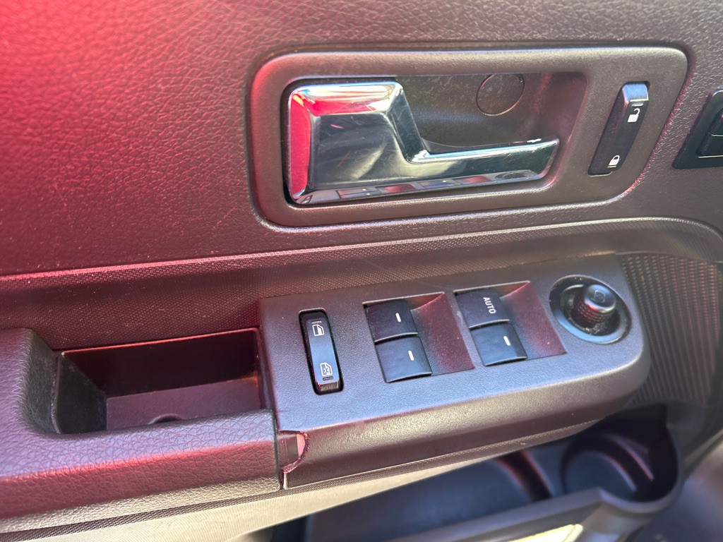 2008 Ford Edge Image 10