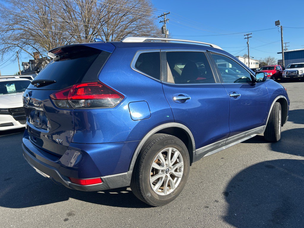 2018 Nissan Rogue Image 5