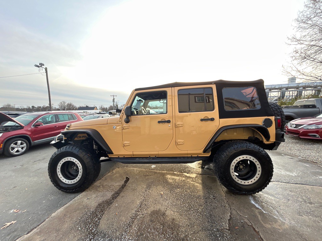 2014 Jeep Wrangler Unlimited Image 8
