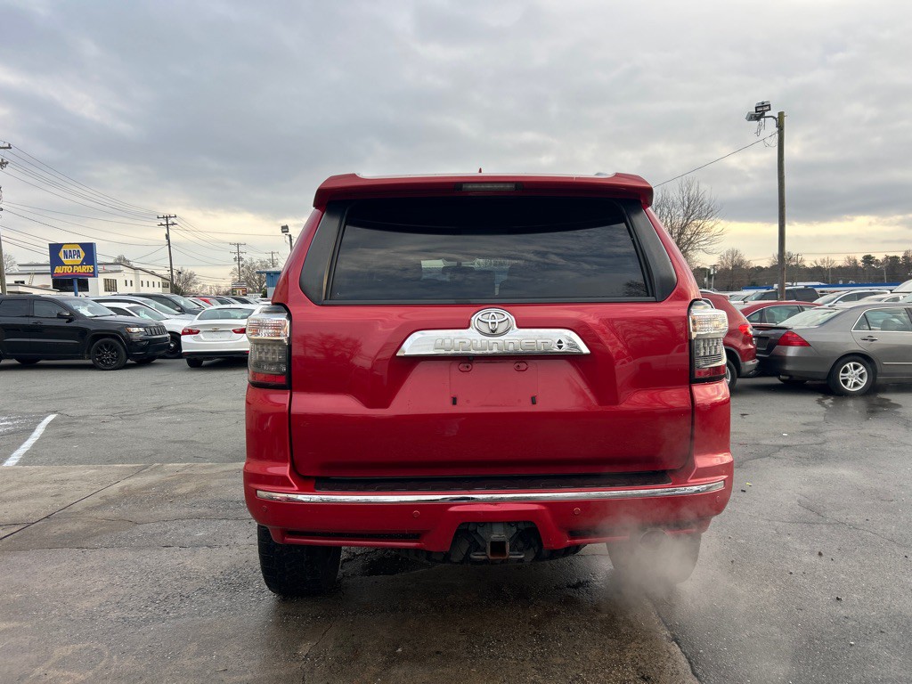 2016 Toyota 4Runner Image 6